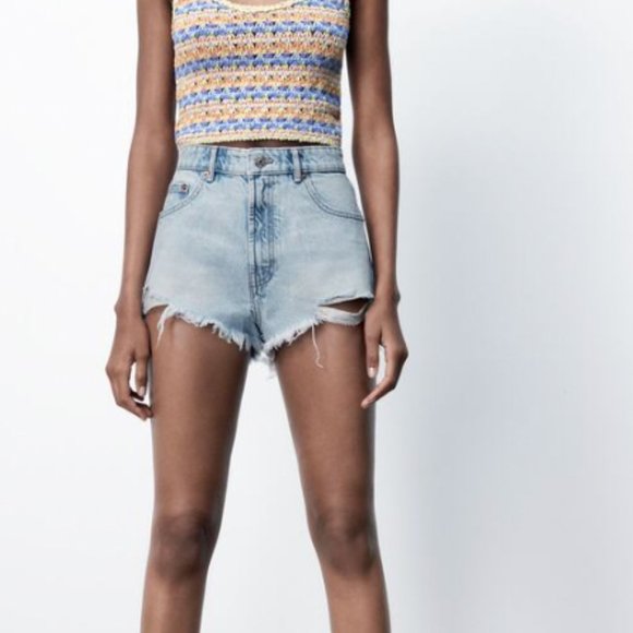 ZARA HI RISE CURVED SHORTS  LIGHT BLUE SZ 4 (27) - Picture 1 of 3